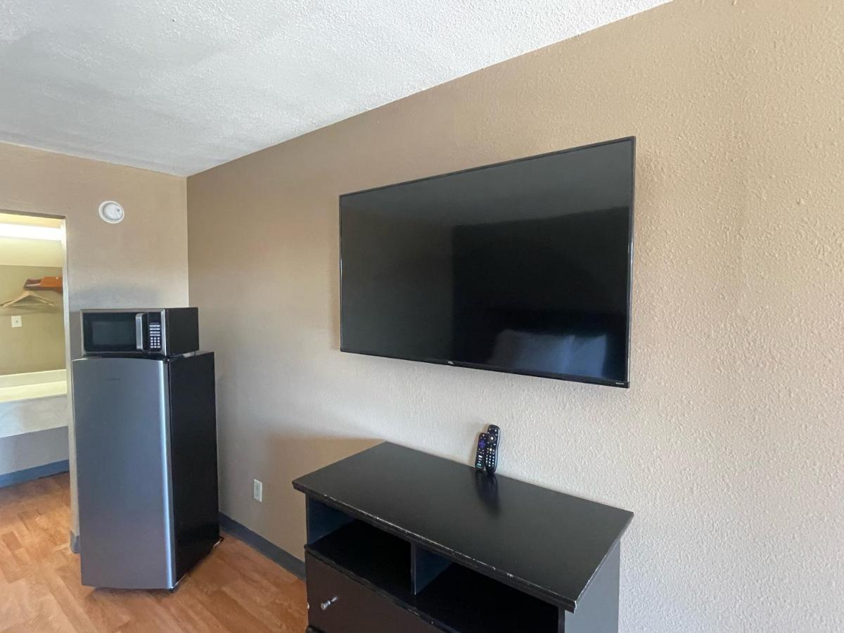 Best Budget Inn Bastrop Esterno foto