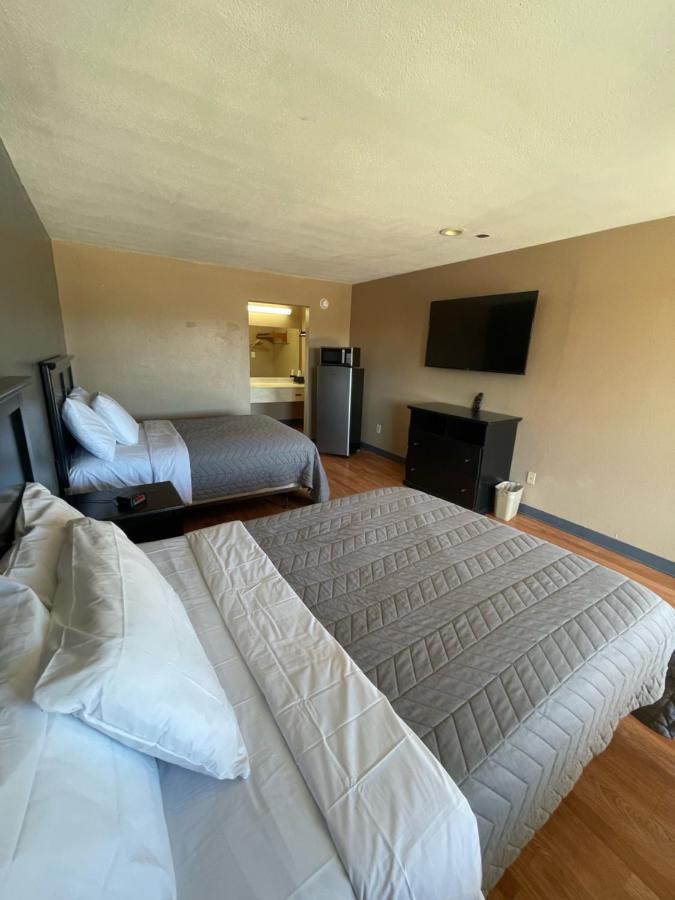 Best Budget Inn Bastrop Esterno foto